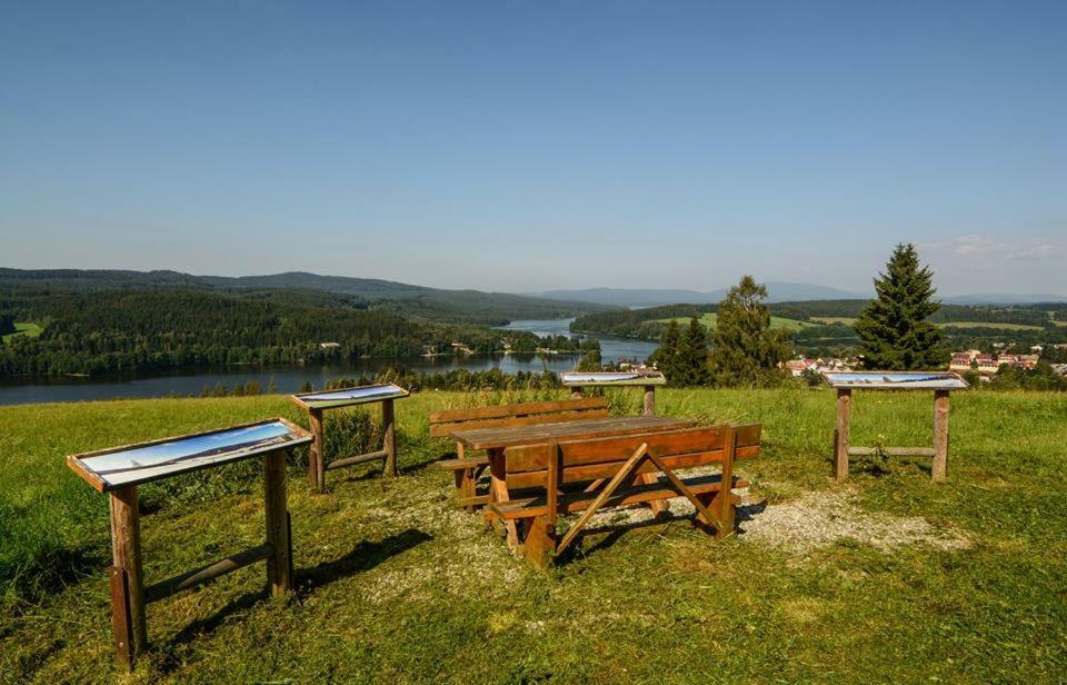 Apartmany U Lipno フリンブルク エクステリア 写真